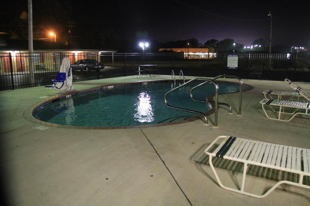 Holiday Terrace Motel Хьюстон Экстерьер фото